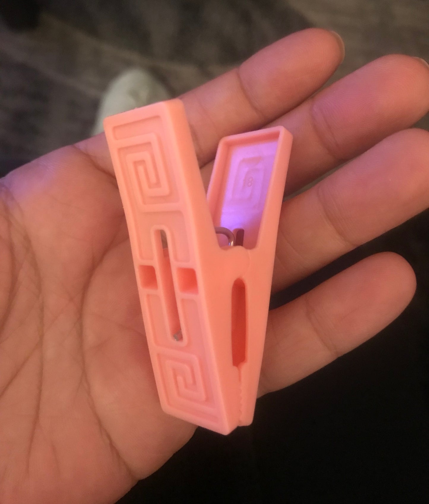20-Pc Clothes Pegs
