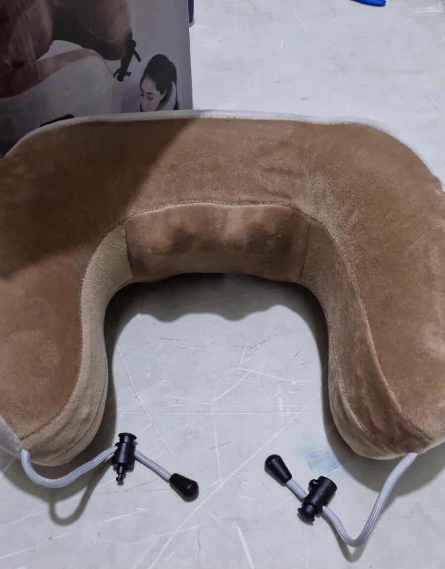 U-Shaped Massage Pillow- Pink