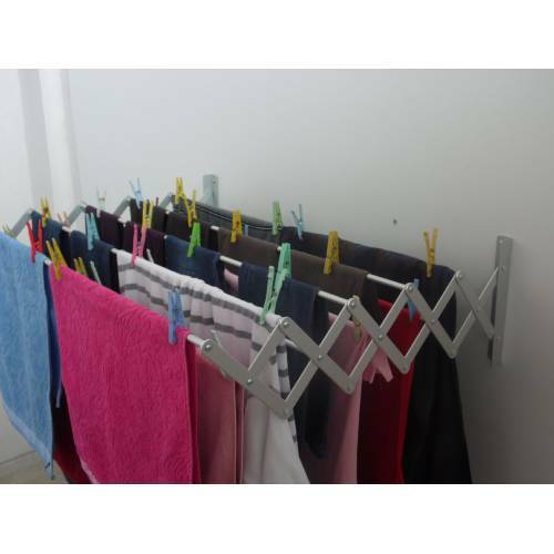 Accordion Clothesline
