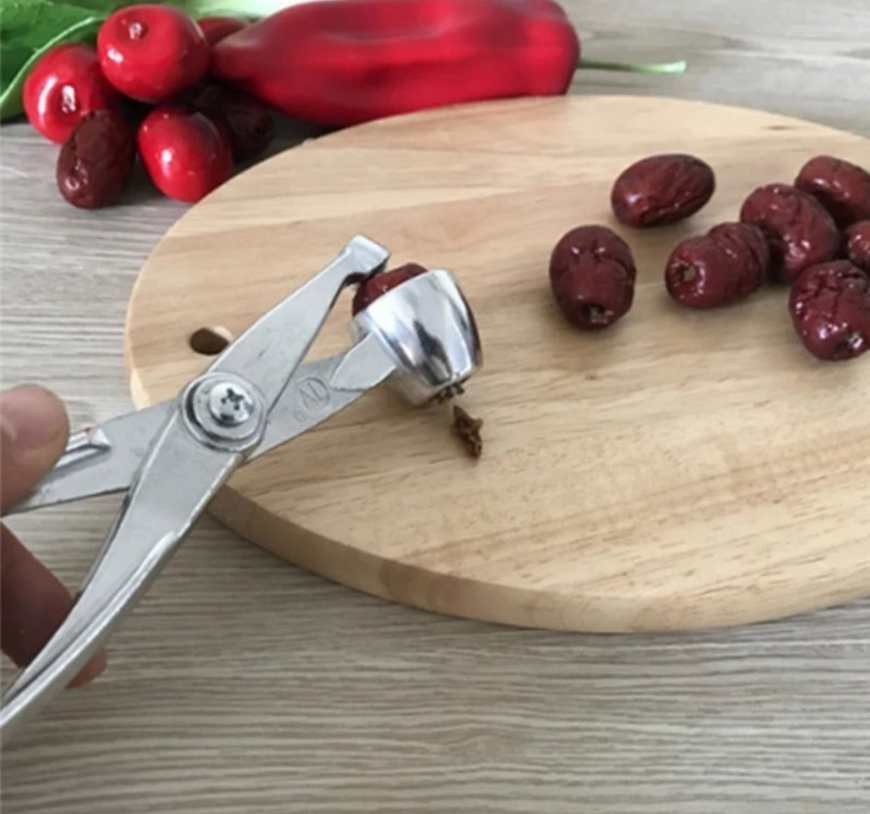 Olive & Cherry Pitter