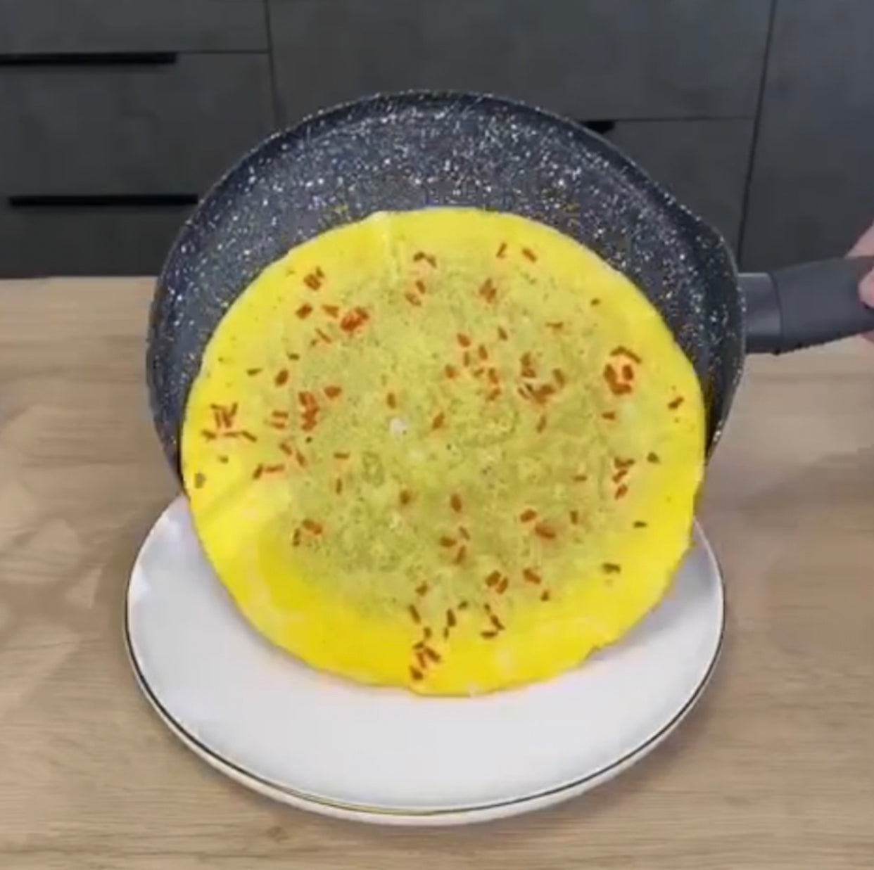 “Phoenix” Crepe Pan