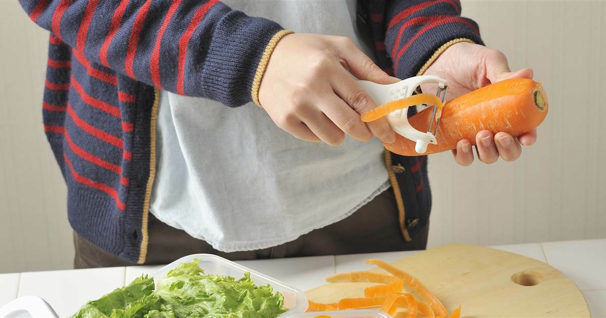 Plastic Peeler