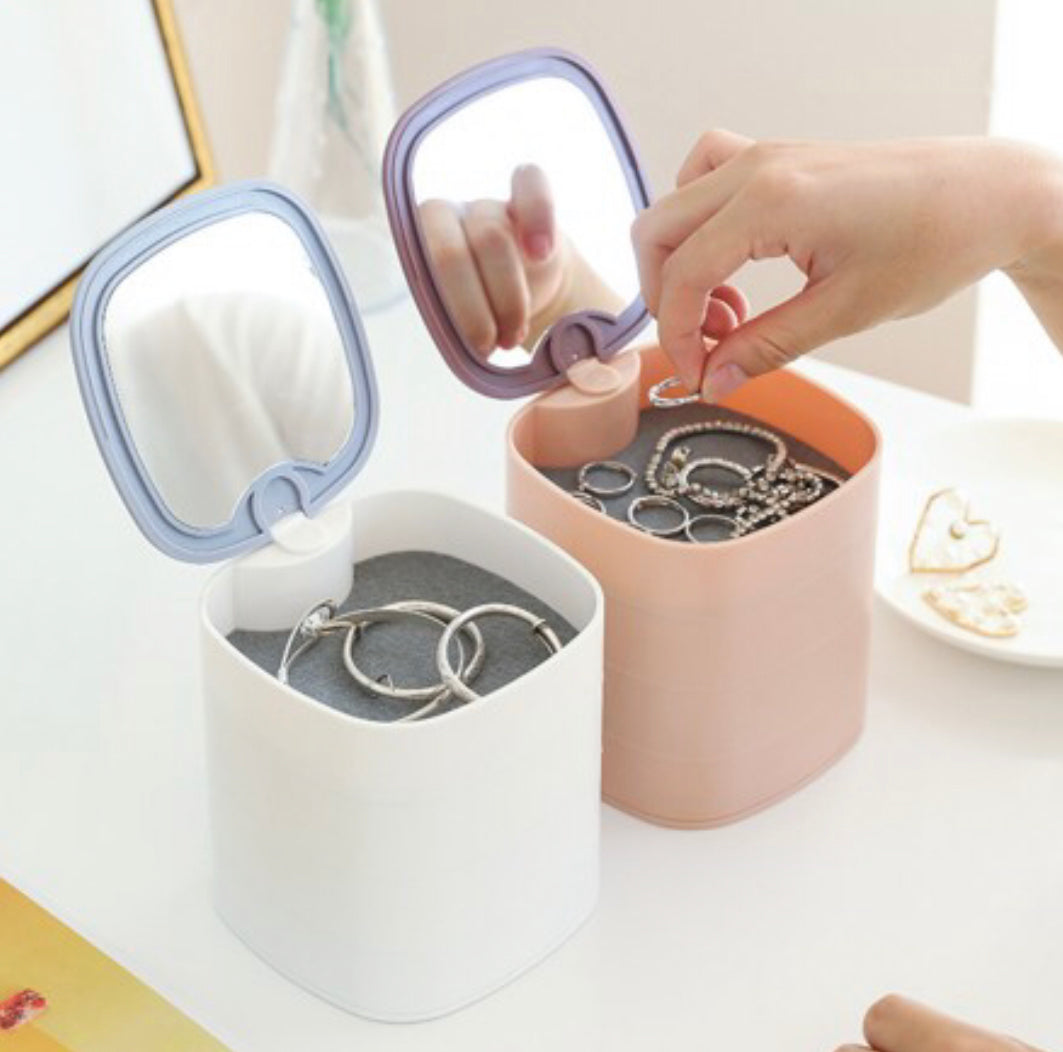 Rotating Jewelry Organizer