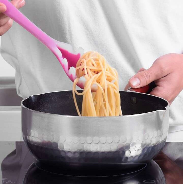 Silicone Utensil (Red/White)