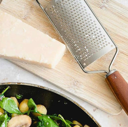 Curved Grater