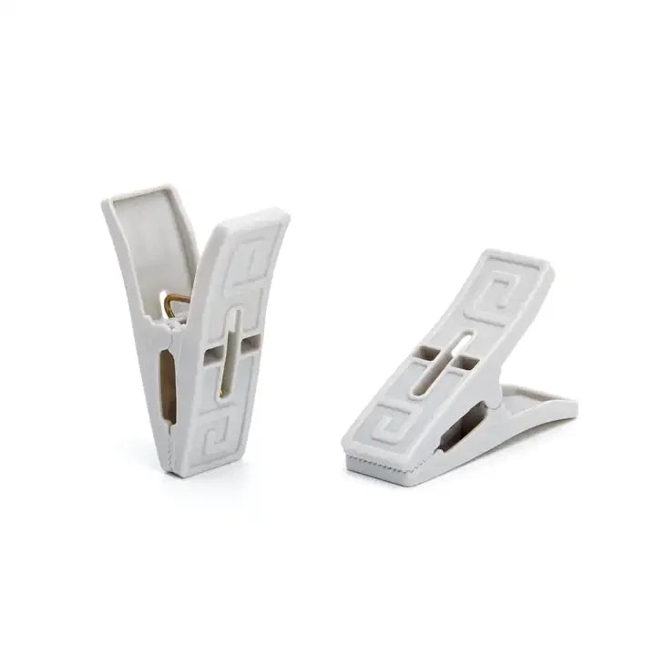 16-Pc Clothes Pegs