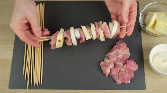 35-Pcs Bamboo Skewers