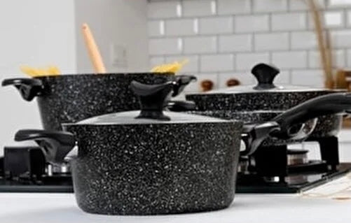 BERCAN Cookware Set