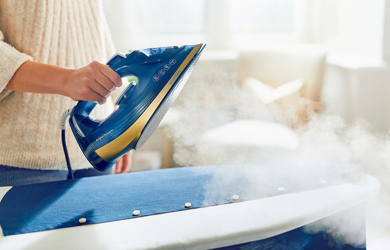 Steam Iron (MS-4141)