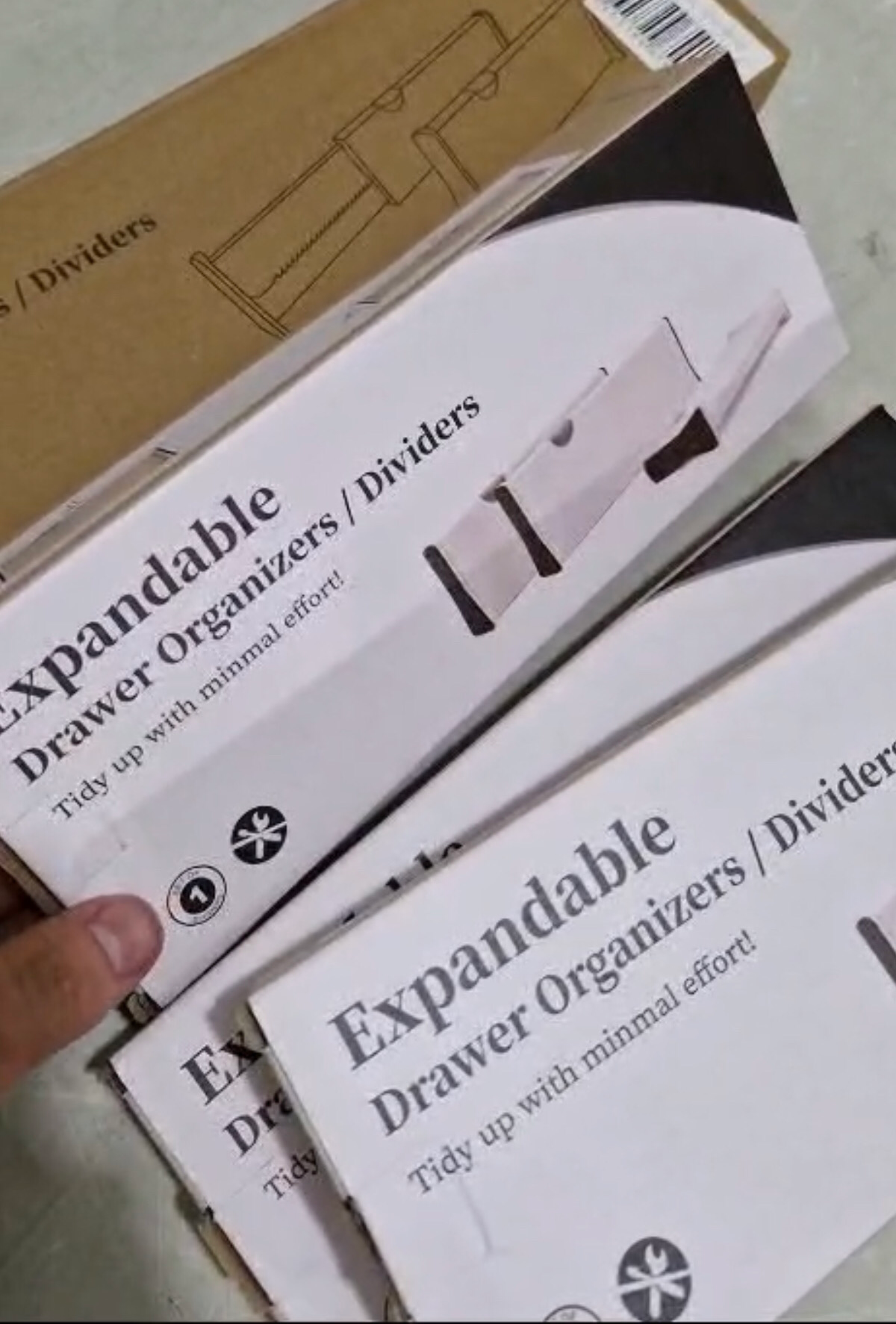 Expandable Divider