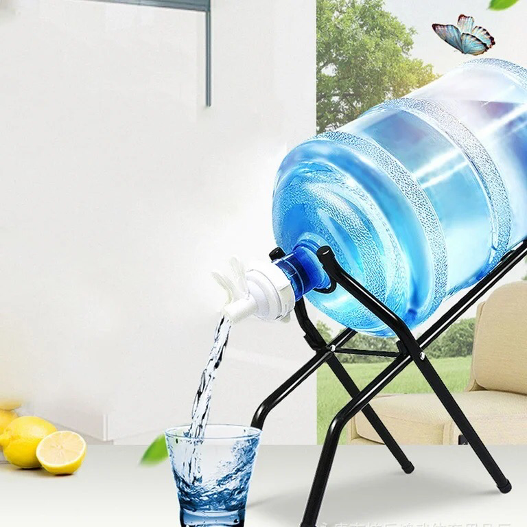 Metallic Bottle Stand