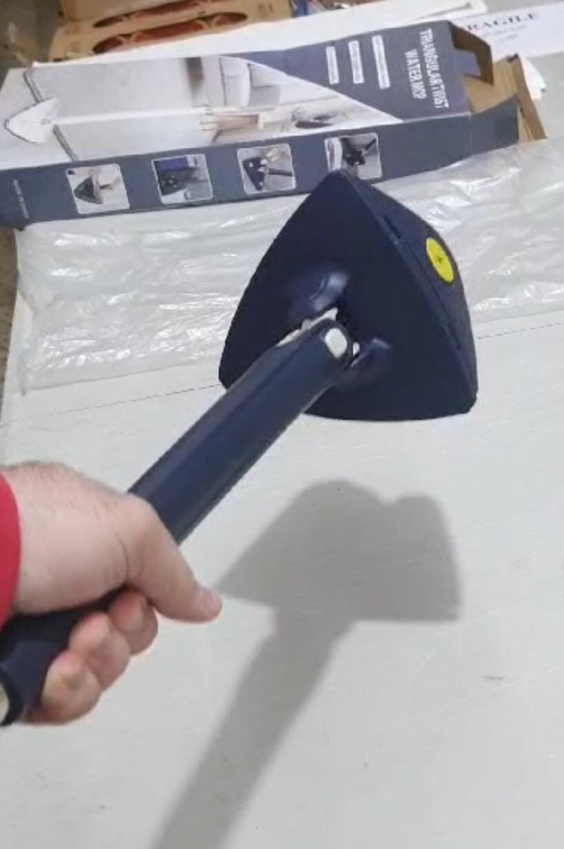 Triangle Twist Mop