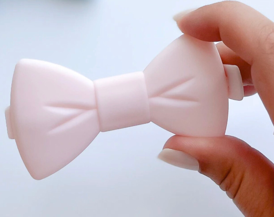 2-Pcs Bowtie Clips