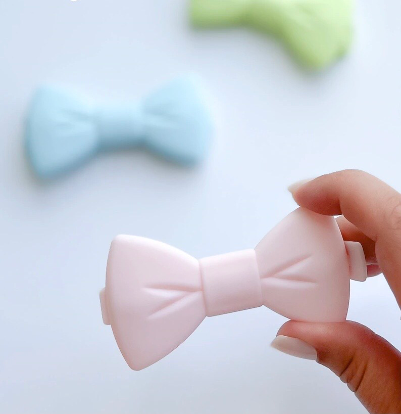 2-Pcs Bowtie Clips