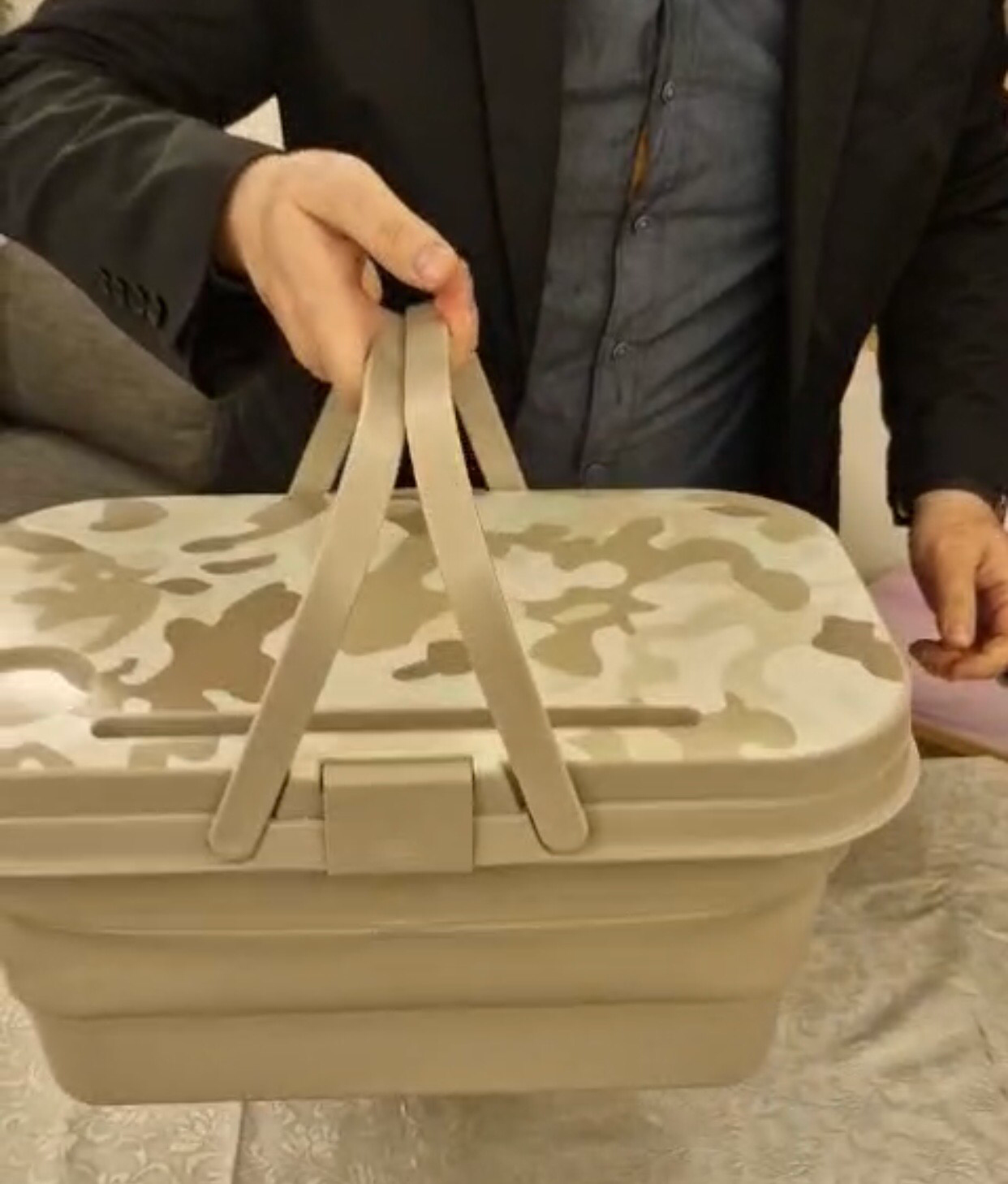 Folding Picnic Basket