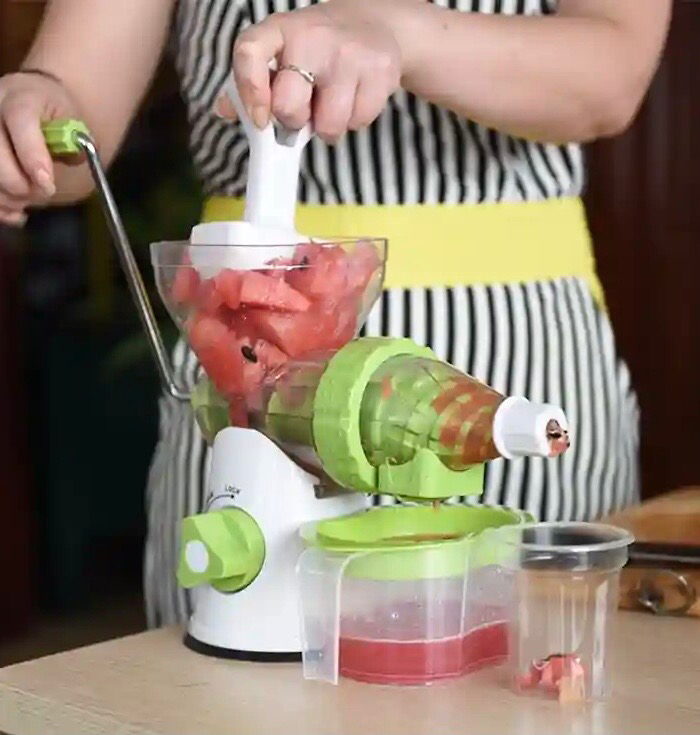 Hand Crank Juicer