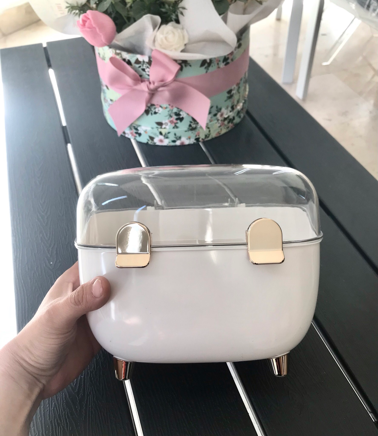 Cosmetic Organizer (2001-1)
