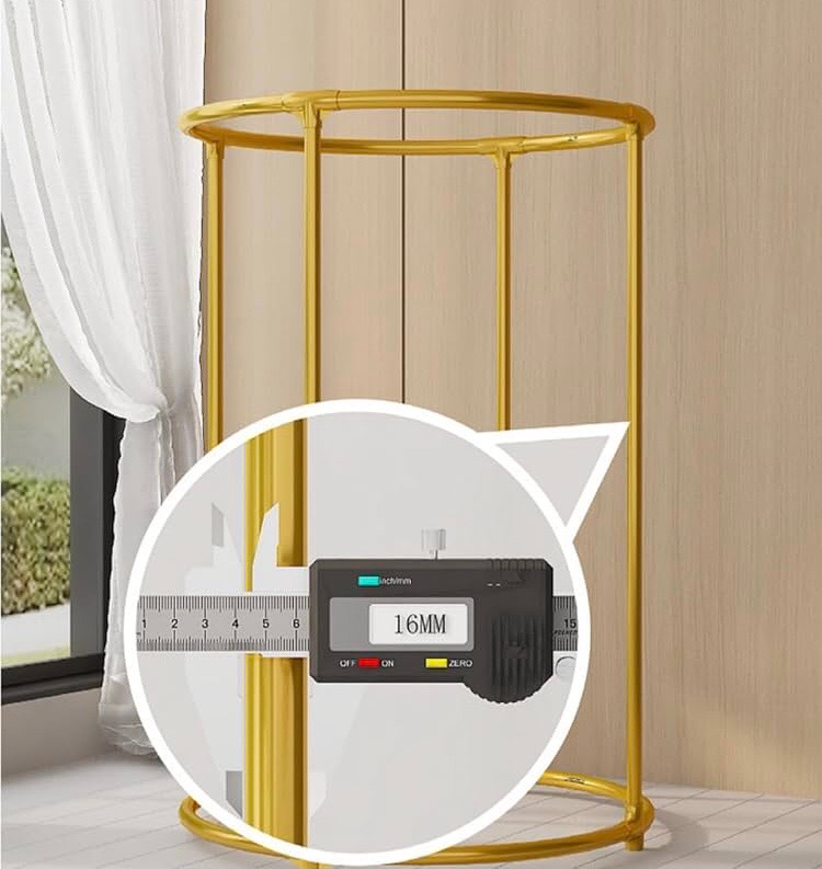 Round Garment Rack
