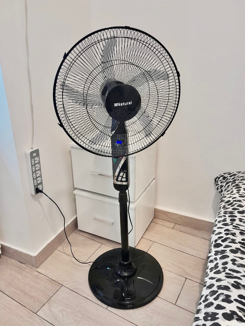 18” Stand Fan (ABH-130R)