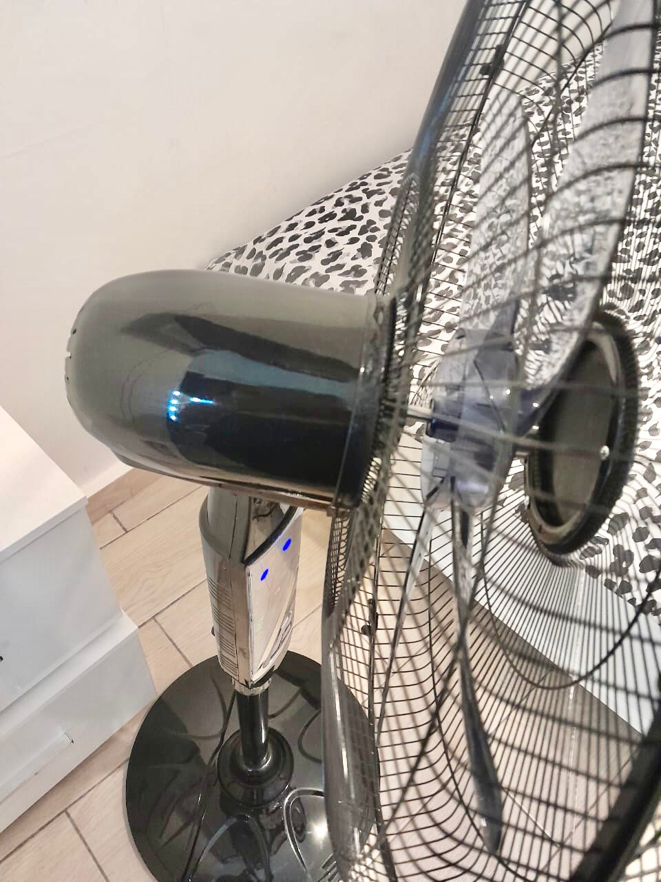 18” Stand Fan (ABH-130R)