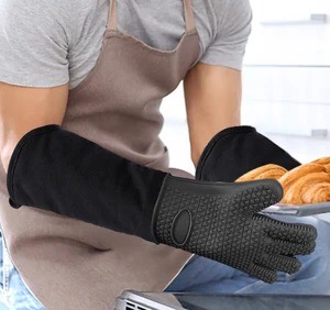 Extra Long Oven Mitt
