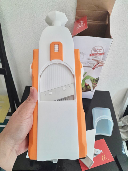 Hand-Press Slicer