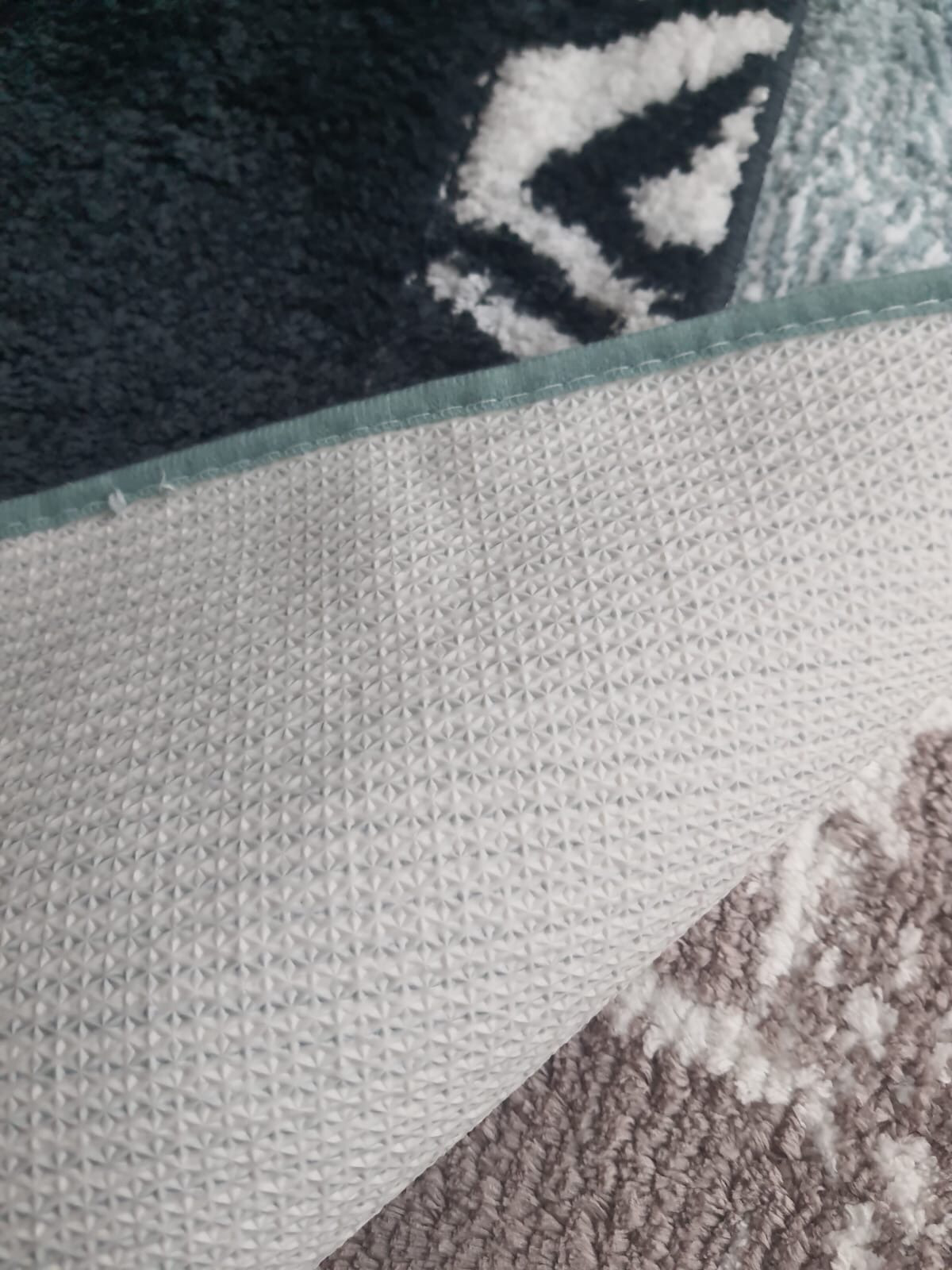 Anti-Slip Bath Mat (MA-589)