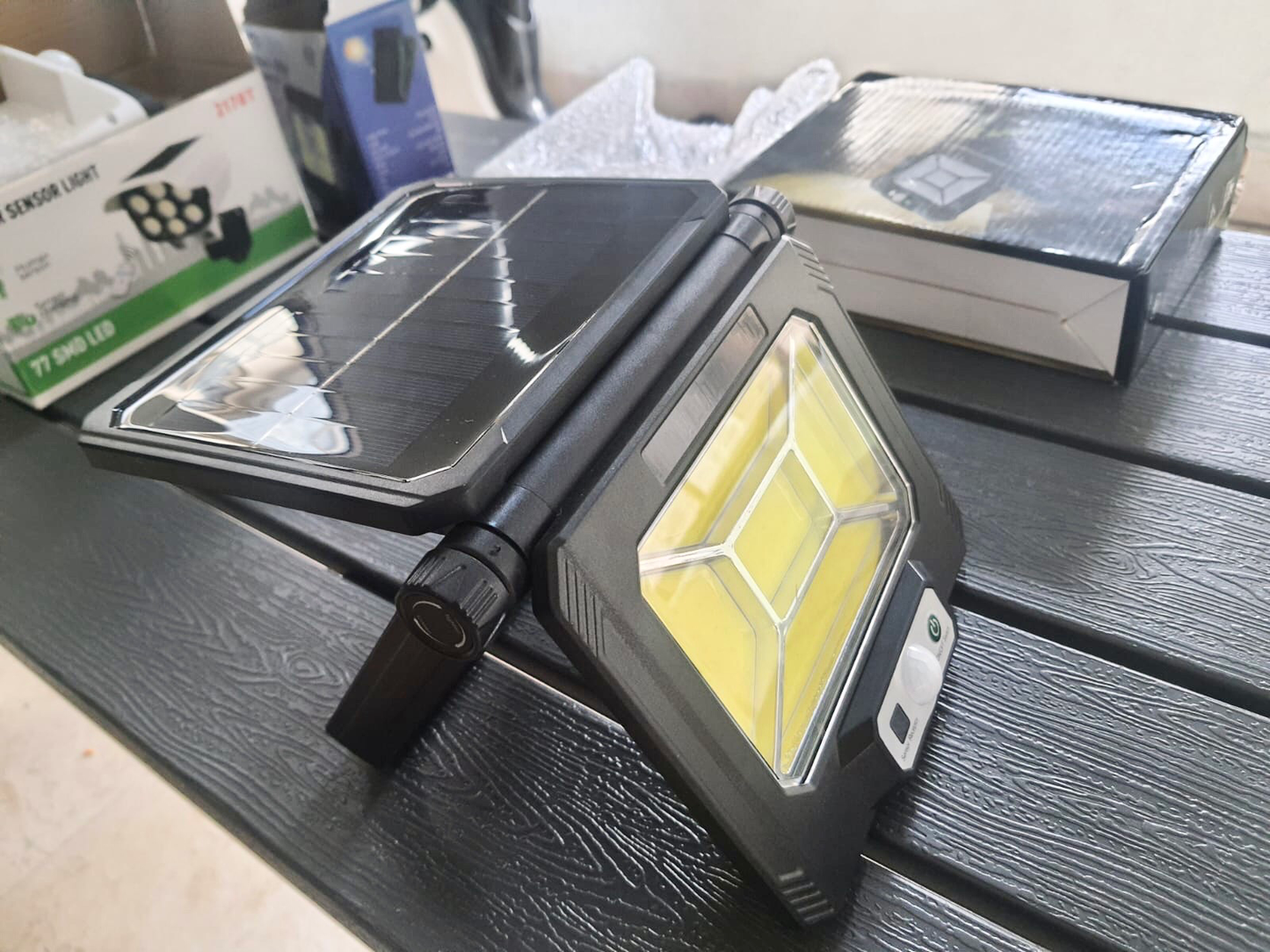 Solar Light (546-B)
