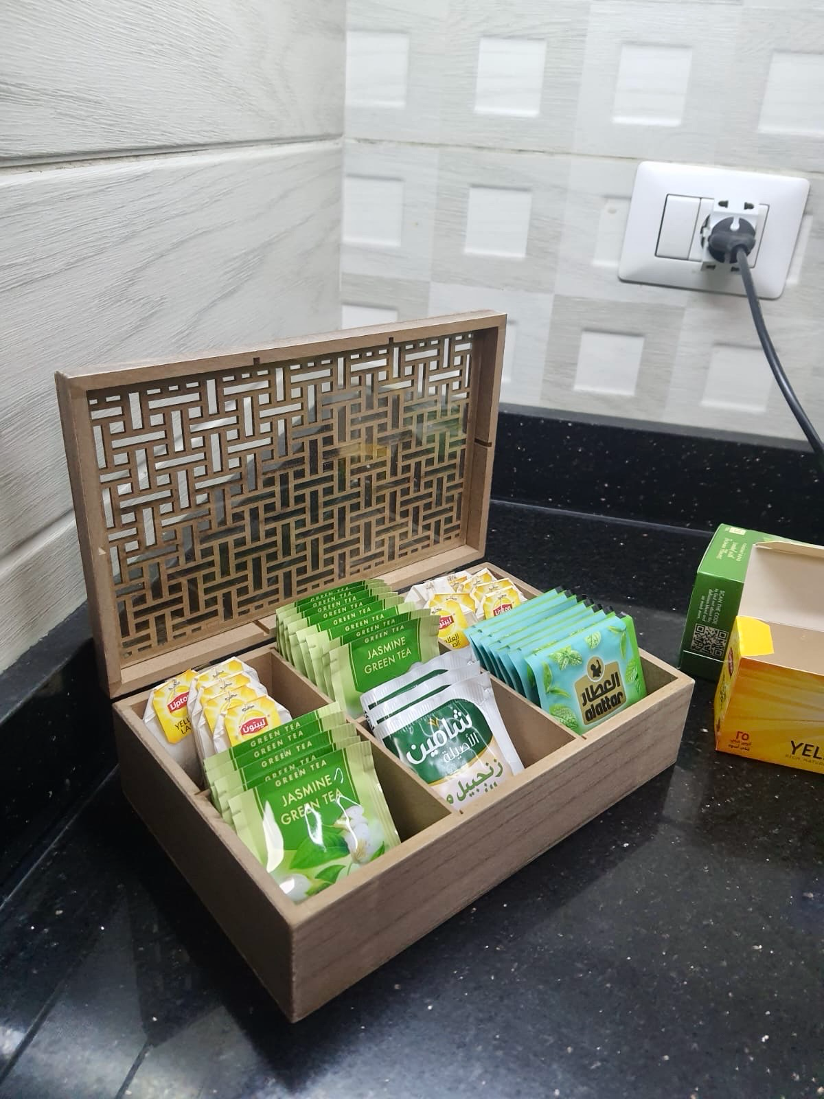 Wooden Tea Box (HS03)