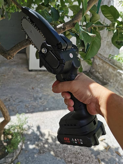 Mini Chainsaw