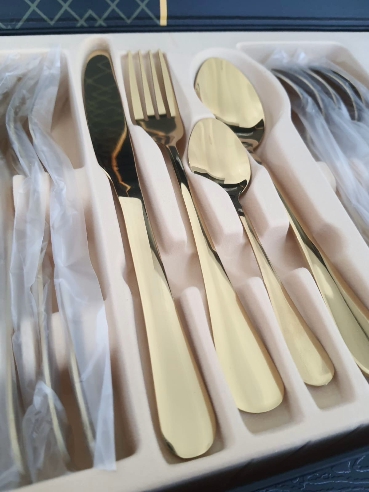 Cutlery Set (Golden)