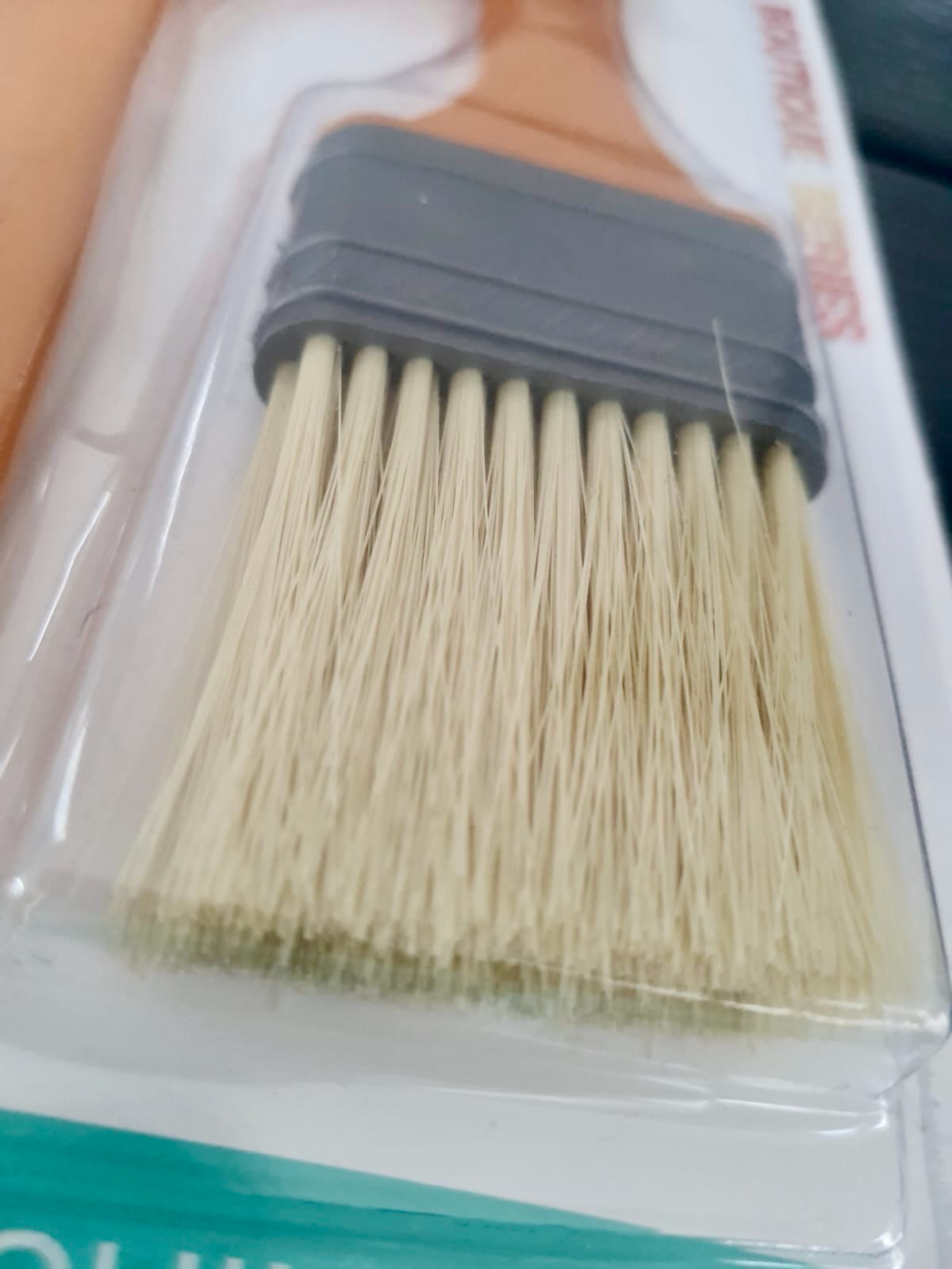 2-Pcs Paint Brushes