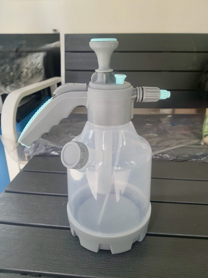 2L Pump Sprayer