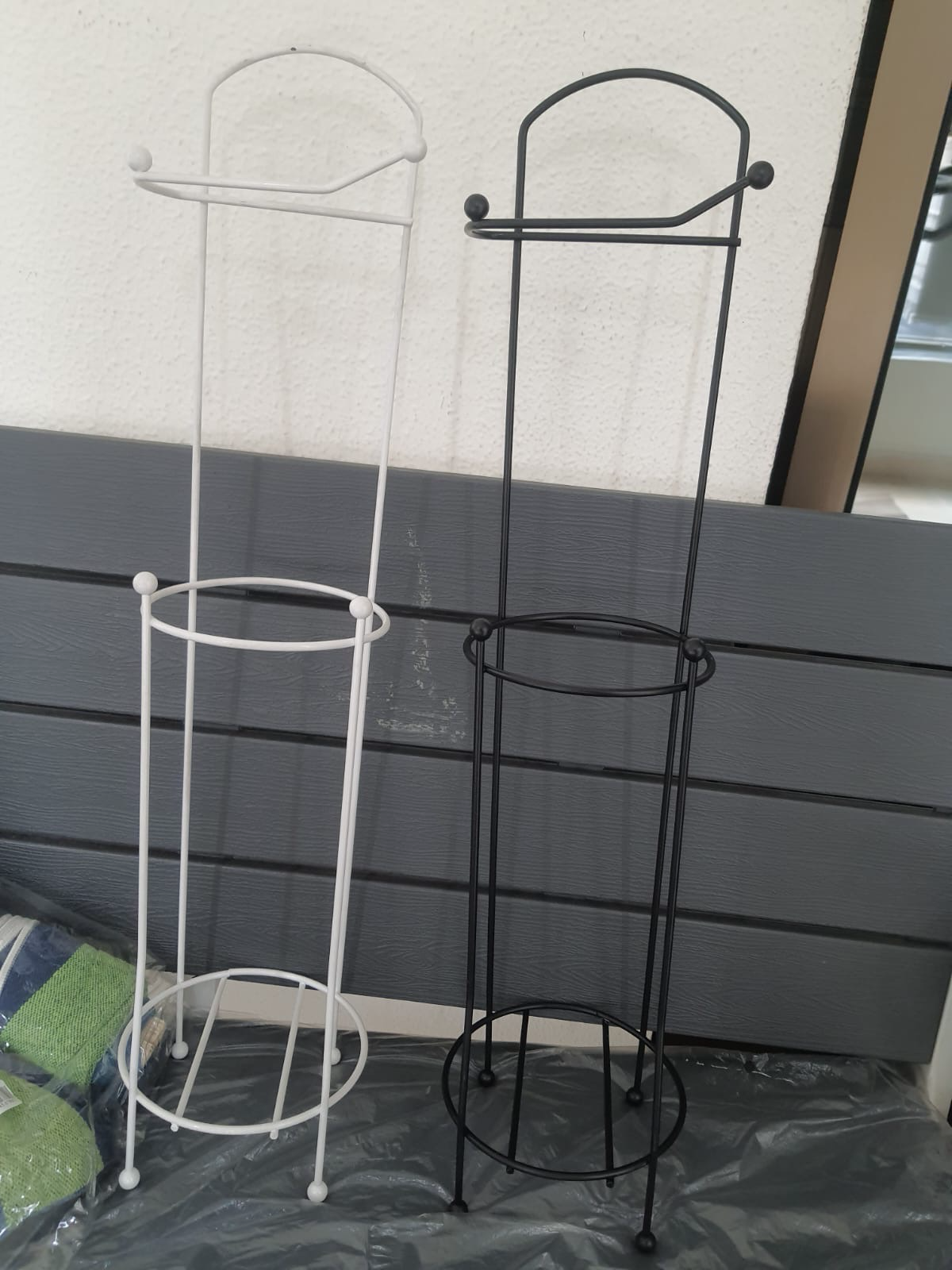 Toilet Paper Stand (Round)