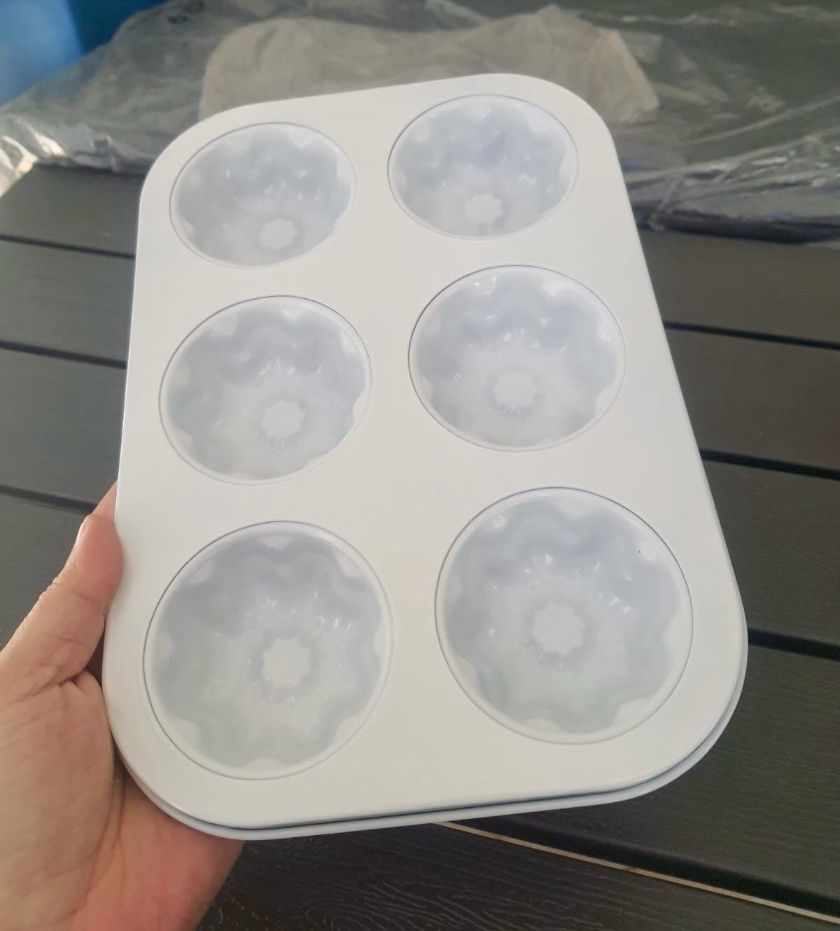 6-Molds Cupcake Pan