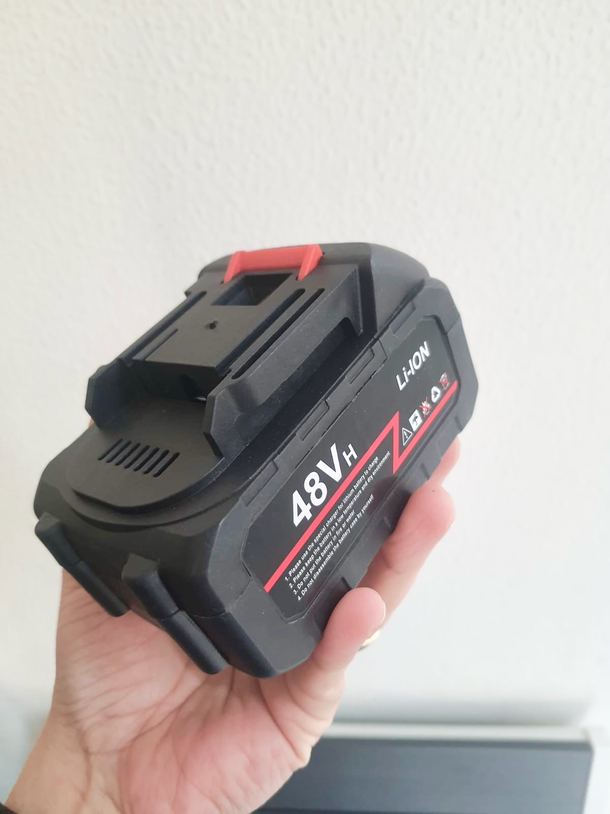 48V Li-Ion Battery
