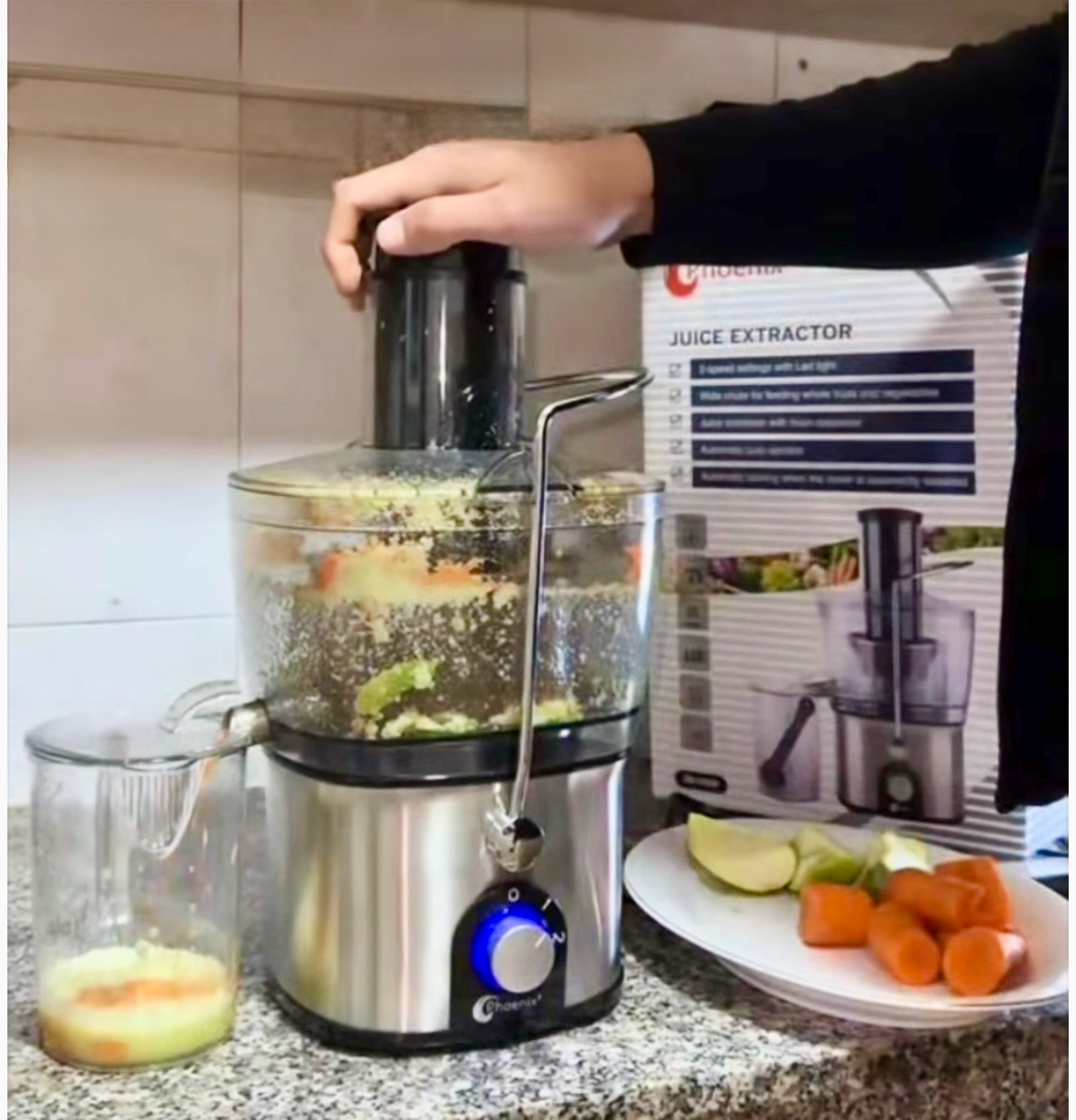 Juice Extractor (ZB700W)