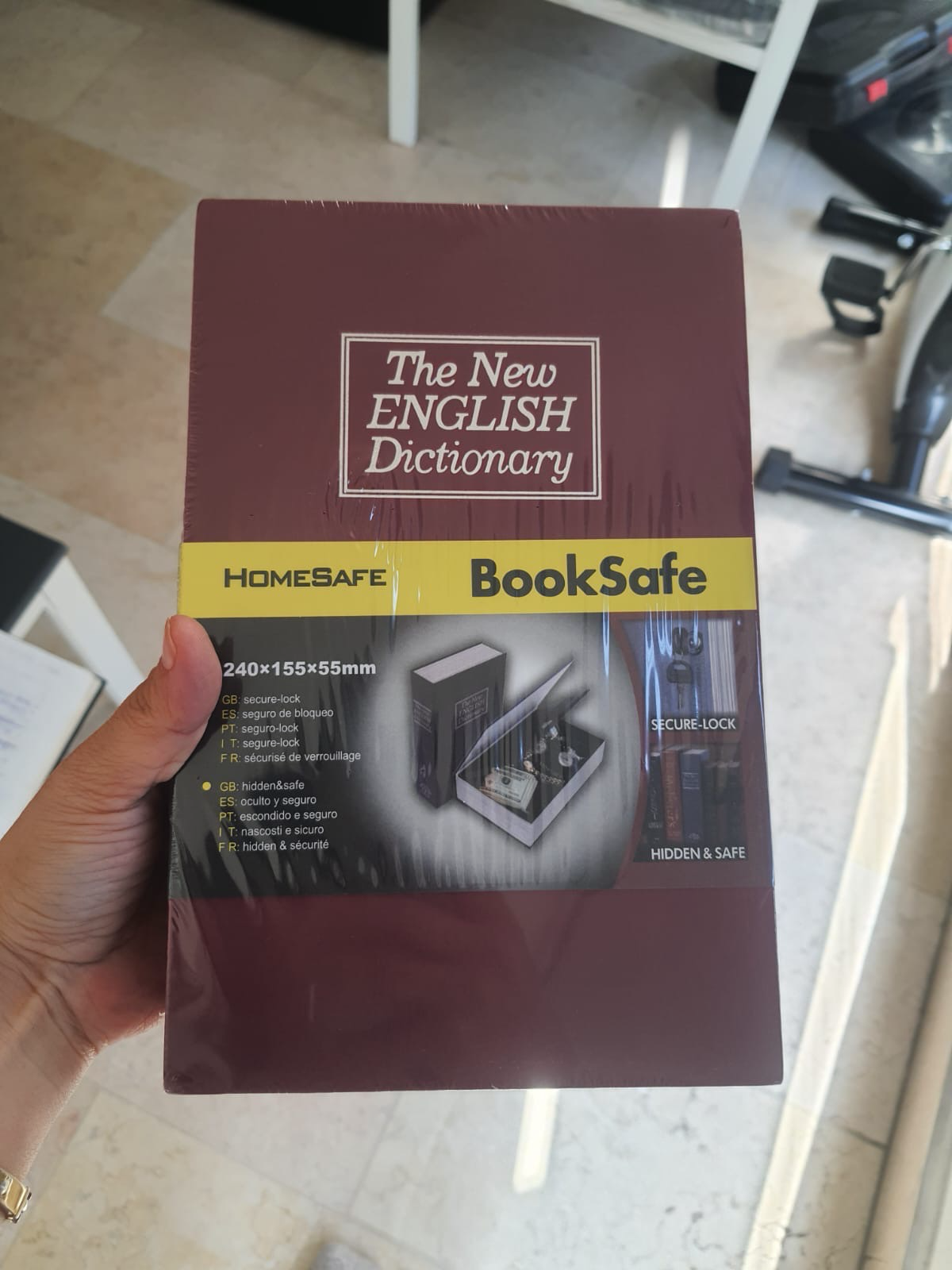 Dictionary Booksafe